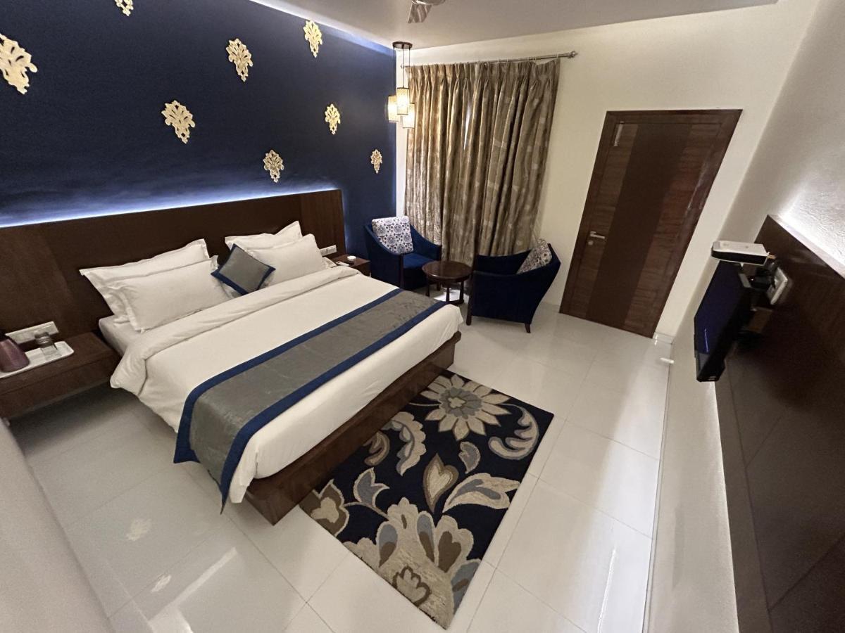 Hotel Gautam โลนาวาลา ภายนอก รูปภาพ